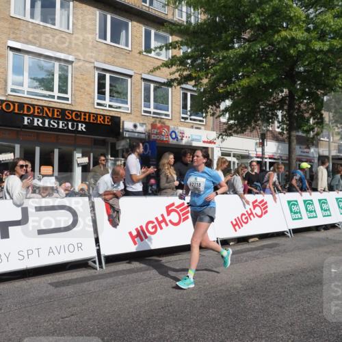 15.09.2024 - PSD Bank Halbmarathon Miley Keyser http://msf.ph/oto/7058770 15.09.2024 12:06:28 Ziel 1464, 1697, 1747, 1824, 2036, 2092, 2177, 2280, 2334, 2340, 2718, 2854, 3350 meine-sportfotos.de