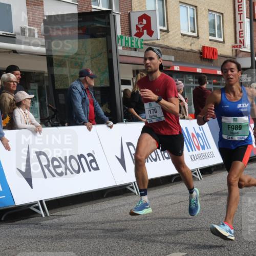 15.09.2024 - PSD Bank Halbmarathon Michael Strokosch http://msf.ph/oto/7058771 15.09.2024 11:38:24 Ziel 764, 828, 903, 989, 1094, 1142, 1170, 1175, 1288, 1301, 1371, 1461, 2660 meine-sportfotos.de