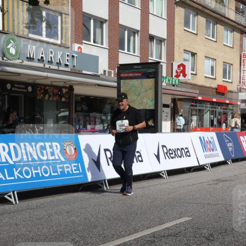 15.09.2024 - PSD Bank Halbmarathon Michael Strokosch http://msf.ph/oto/7058773 15.09.2024 13:04:23 Ziel 1898 meine-sportfotos.de
