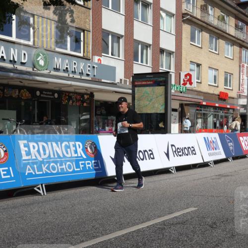 15.09.2024 - PSD Bank Halbmarathon Michael Strokosch http://msf.ph/oto/7058776 15.09.2024 13:04:23 Ziel 1898 meine-sportfotos.de