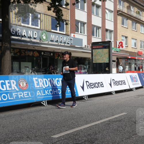 15.09.2024 - PSD Bank Halbmarathon Michael Strokosch http://msf.ph/oto/7058788 15.09.2024 13:04:24 Ziel 1898 meine-sportfotos.de