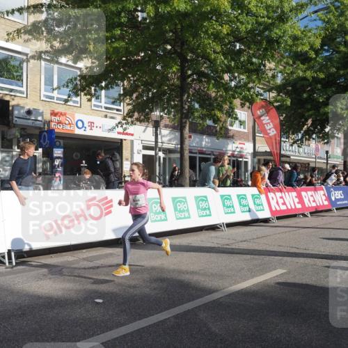 15.09.2024 - PSD Bank Halbmarathon Miley Keyser http://msf.ph/oto/7058789 15.09.2024 10:28:48 Ziel 26, 130, 140, 162, 205, 222, 235, 273, 305 meine-sportfotos.de