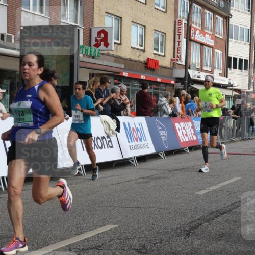 15.09.2024 - PSD Bank Halbmarathon Michael Strokosch http://msf.ph/oto/7058790 15.09.2024 11:38:26 Ziel 764, 828, 903, 989, 1094, 1142, 1170, 1175, 1301, 1371, 1461, 2660 meine-sportfotos.de