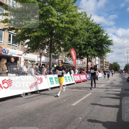 15.09.2024 - PSD Bank Halbmarathon Miley Keyser http://msf.ph/oto/7058803 15.09.2024 12:06:31 Ziel 1464, 1697, 1747, 1824, 2036, 2092, 2177, 2334, 2340, 2718, 3350 meine-sportfotos.de