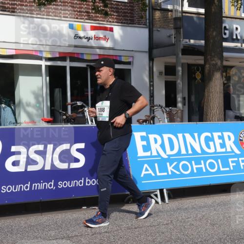 15.09.2024 - PSD Bank Halbmarathon Michael Strokosch http://msf.ph/oto/7058804 15.09.2024 13:04:26 Ziel 1898 meine-sportfotos.de