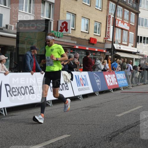 15.09.2024 - PSD Bank Halbmarathon Michael Strokosch http://msf.ph/oto/7058806 15.09.2024 11:38:27 Ziel 764, 828, 903, 989, 1094, 1142, 1170, 1175, 1189, 1301, 1371, 1461, 2660 meine-sportfotos.de