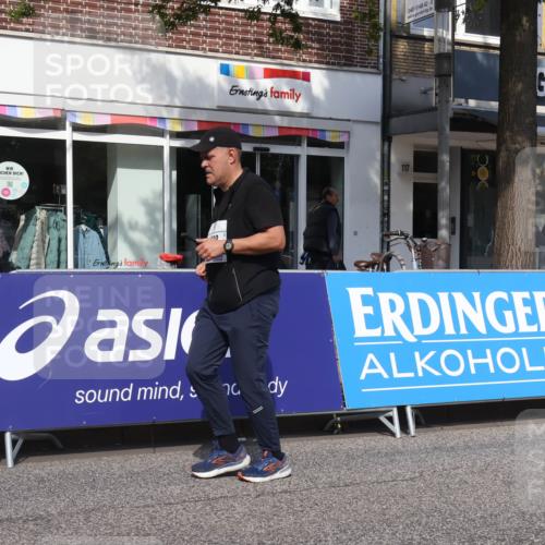 15.09.2024 - PSD Bank Halbmarathon Michael Strokosch http://msf.ph/oto/7058808 15.09.2024 13:04:27 Ziel 1898 meine-sportfotos.de