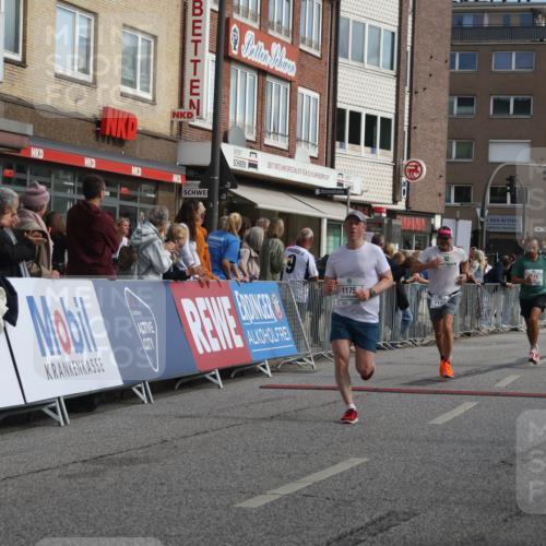 15.09.2024 - PSD Bank Halbmarathon Michael Strokosch http://msf.ph/oto/7058815 15.09.2024 11:38:28 Ziel 764, 828, 903, 935, 989, 1094, 1142, 1170, 1175, 1189, 1371, 1461, 2660 meine-sportfotos.de