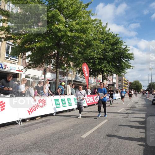 15.09.2024 - PSD Bank Halbmarathon Miley Keyser http://msf.ph/oto/7058862 15.09.2024 12:06:34 Ziel 1464, 1697, 1747, 1824, 2032, 2036, 2092, 2177, 2208, 2334, 2340, 2718, 2942 meine-sportfotos.de