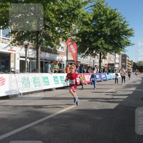 15.09.2024 - PSD Bank Halbmarathon Miley Keyser http://msf.ph/oto/7058872 15.09.2024 10:29:01 Ziel 106, 107, 137, 140, 150, 154, 170, 179, 189, 222, 231, 288, 292, 297 meine-sportfotos.de