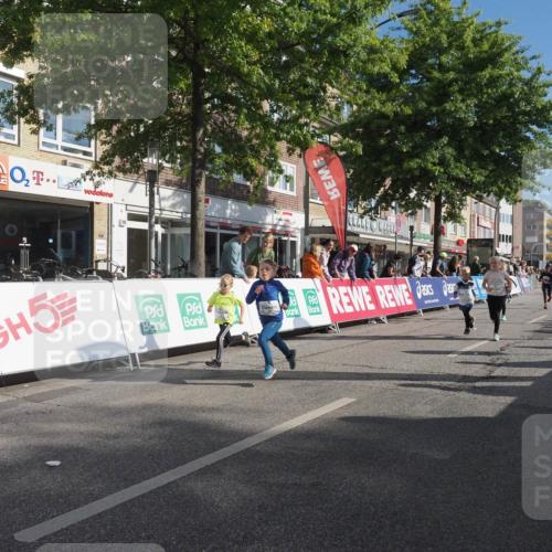 15.09.2024 - PSD Bank Halbmarathon Miley Keyser http://msf.ph/oto/7058884 15.09.2024 10:29:02 Ziel 106, 107, 137, 140, 150, 154, 170, 179, 189, 222, 231, 288, 292, 297 meine-sportfotos.de