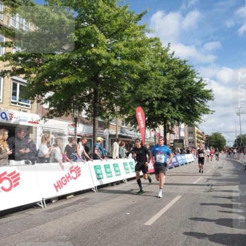 15.09.2024 - PSD Bank Halbmarathon Miley Keyser http://msf.ph/oto/7058911 15.09.2024 12:06:36 Ziel 1464, 1697, 1747, 1824, 2032, 2036, 2092, 2177, 2208, 2334, 2340, 2718, 2942 meine-sportfotos.de