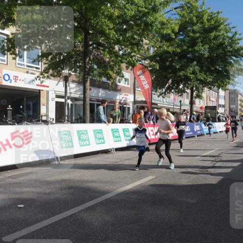 15.09.2024 - PSD Bank Halbmarathon Miley Keyser http://msf.ph/oto/7058913 15.09.2024 10:29:04 Ziel 5, 106, 107, 137, 150, 154, 170, 179, 189, 222, 231, 271, 288, 292, 297 meine-sportfotos.de