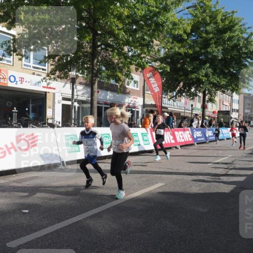 15.09.2024 - PSD Bank Halbmarathon Miley Keyser http://msf.ph/oto/7058921 15.09.2024 10:29:04 Ziel 5, 106, 107, 137, 150, 154, 170, 179, 189, 222, 231, 271, 288, 292, 297 meine-sportfotos.de