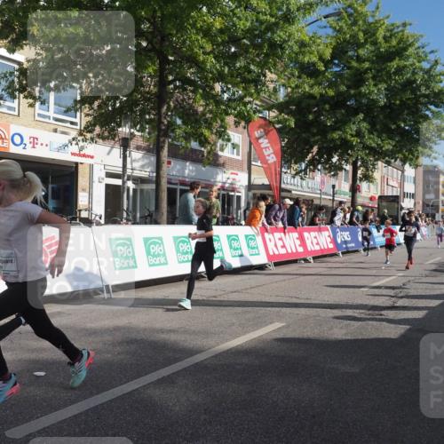 15.09.2024 - PSD Bank Halbmarathon Miley Keyser http://msf.ph/oto/7058928 15.09.2024 10:29:04 Ziel 5, 106, 107, 137, 150, 154, 170, 179, 189, 222, 231, 271, 288, 292, 297 meine-sportfotos.de
