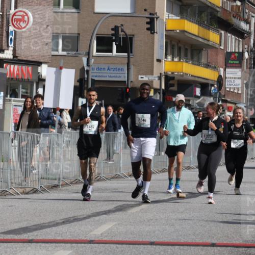 15.09.2024 - PSD Bank Halbmarathon Michael Strokosch http://msf.ph/oto/7058933 15.09.2024 13:05:14 Ziel 2246, 3457 meine-sportfotos.de