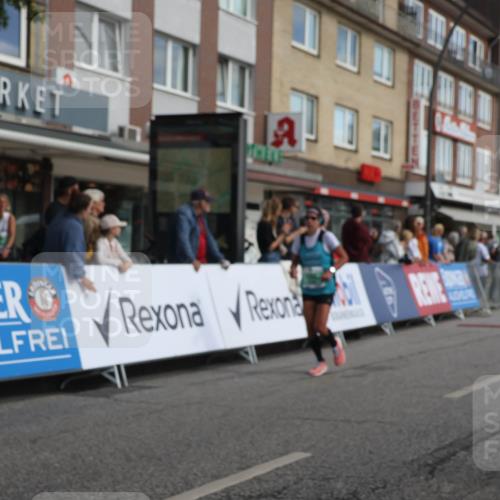 15.09.2024 - PSD Bank Halbmarathon Michael Strokosch http://msf.ph/oto/7058955 15.09.2024 11:38:37 Ziel 828, 903, 935, 1094, 1142, 1174, 1175, 1189, 1348, 1371, 1461, 2485, 2660 meine-sportfotos.de
