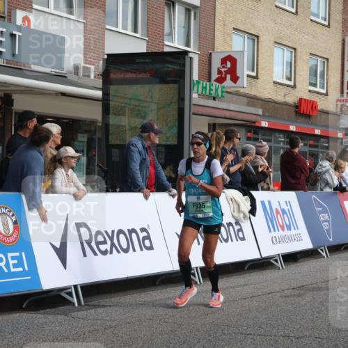 15.09.2024 - PSD Bank Halbmarathon Michael Strokosch http://msf.ph/oto/7058960 15.09.2024 11:38:37 Ziel 828, 903, 935, 1094, 1142, 1174, 1175, 1189, 1348, 1371, 1461, 2485, 2660 meine-sportfotos.de