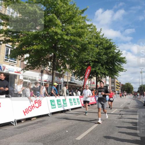 15.09.2024 - PSD Bank Halbmarathon Miley Keyser http://msf.ph/oto/7058968 15.09.2024 12:06:43 Ziel 1464, 2032, 2092, 2177, 2208, 2334, 2340, 2806, 2819, 2942 meine-sportfotos.de