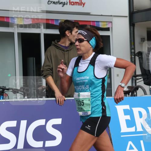 15.09.2024 - PSD Bank Halbmarathon Michael Strokosch http://msf.ph/oto/7058989 15.09.2024 11:38:39 Ziel 828, 935, 1142, 1174, 1175, 1189, 1348, 1371, 2485, 2660, 2724 meine-sportfotos.de