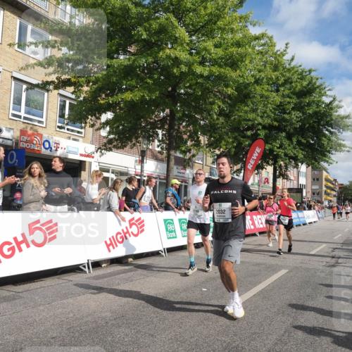 15.09.2024 - PSD Bank Halbmarathon Miley Keyser http://msf.ph/oto/7058996 15.09.2024 12:06:44 Ziel 1464, 2032, 2092, 2177, 2208, 2340, 2806, 2819, 2942 meine-sportfotos.de