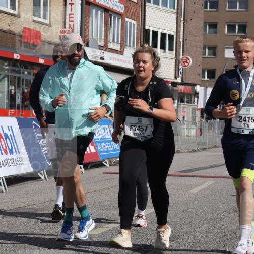 15.09.2024 - PSD Bank Halbmarathon Michael Strokosch http://msf.ph/oto/7059019 15.09.2024 13:05:22 Ziel 2246, 3457 meine-sportfotos.de
