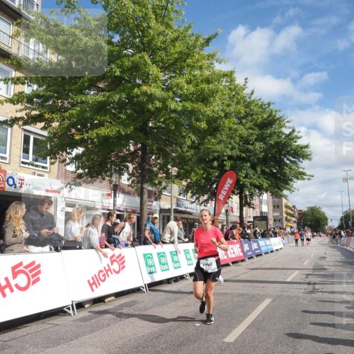 15.09.2024 - PSD Bank Halbmarathon Miley Keyser http://msf.ph/oto/7059020 15.09.2024 12:06:45 Ziel 1464, 2032, 2092, 2177, 2208, 2340, 2806, 2819, 2942 meine-sportfotos.de
