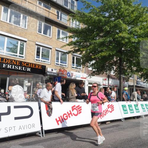 15.09.2024 - PSD Bank Halbmarathon Miley Keyser http://msf.ph/oto/7059057 15.09.2024 12:06:47 Ziel 1464, 2032, 2092, 2177, 2208, 2340, 2806, 2819, 2942 meine-sportfotos.de