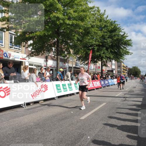 15.09.2024 - PSD Bank Halbmarathon Miley Keyser http://msf.ph/oto/7059069 15.09.2024 12:06:53 Ziel 796, 797, 2032, 2208, 2806, 2819, 2942, 3019 meine-sportfotos.de