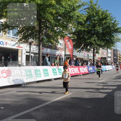 15.09.2024 - PSD Bank Halbmarathon Miley Keyser http://msf.ph/oto/7059075 15.09.2024 10:29:16 Ziel 5, 12, 47, 70, 150, 170, 180, 194, 231, 244, 254, 255, 271, 288, 292, 297 meine-sportfotos.de