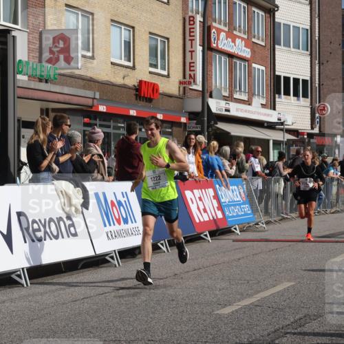 15.09.2024 - PSD Bank Halbmarathon Michael Strokosch http://msf.ph/oto/7059089 15.09.2024 11:38:50 Ziel 1174, 1222, 1249, 1348, 1384, 2485, 2623, 2724 meine-sportfotos.de