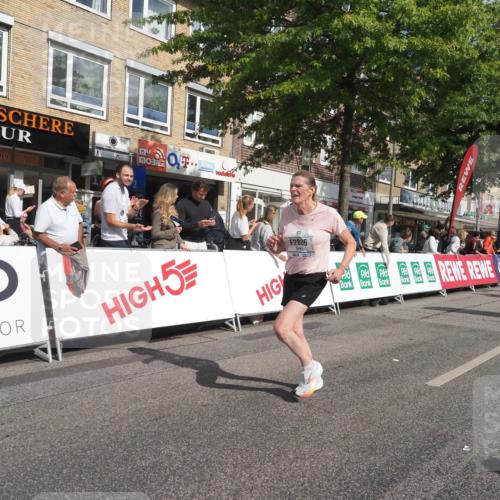 15.09.2024 - PSD Bank Halbmarathon Miley Keyser http://msf.ph/oto/7059092 15.09.2024 12:06:54 Ziel 796, 797, 2032, 2208, 2806, 2819, 2942, 3019 meine-sportfotos.de