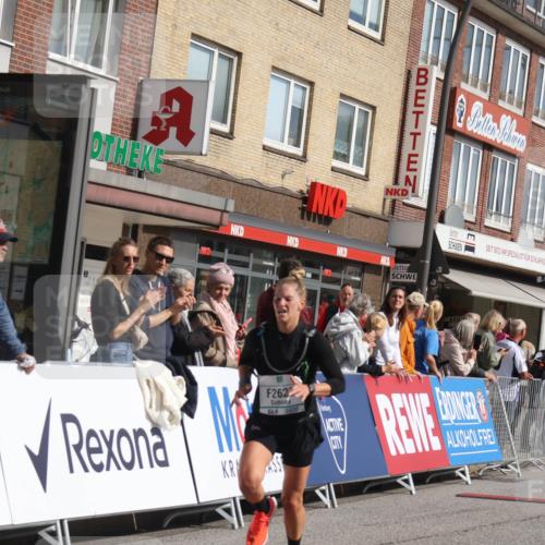 15.09.2024 - PSD Bank Halbmarathon Michael Strokosch http://msf.ph/oto/7059107 15.09.2024 11:38:52 Ziel 1174, 1222, 1249, 1348, 1384, 2445, 2485, 2623, 2724 meine-sportfotos.de