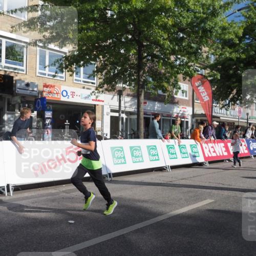 15.09.2024 - PSD Bank Halbmarathon Miley Keyser http://msf.ph/oto/7059119 15.09.2024 10:29:18 Ziel 5, 12, 47, 70, 150, 170, 180, 194, 244, 254, 255, 271, 288, 292, 297 meine-sportfotos.de