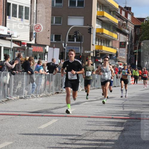 15.09.2024 - PSD Bank Halbmarathon Michael Strokosch http://msf.ph/oto/7059121 15.09.2024 11:38:55 Ziel 912, 1174, 1191, 1222, 1249, 1348, 1384, 2233, 2445, 2618, 2623, 2724 meine-sportfotos.de