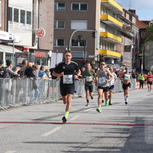 15.09.2024 - PSD Bank Halbmarathon Michael Strokosch http://msf.ph/oto/7059124 15.09.2024 11:38:55 Ziel 912, 1174, 1191, 1222, 1249, 1348, 1384, 2233, 2445, 2618, 2623, 2724 meine-sportfotos.de