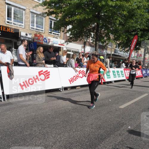 15.09.2024 - PSD Bank Halbmarathon Miley Keyser http://msf.ph/oto/7059126 15.09.2024 12:06:59 Ziel 796, 797, 1328, 1933, 2806, 2819, 2919, 3019 meine-sportfotos.de