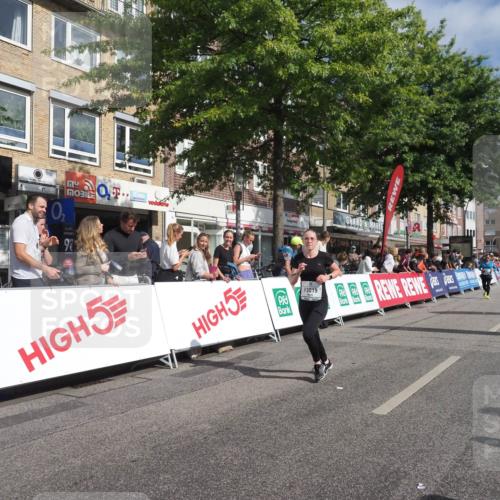 15.09.2024 - PSD Bank Halbmarathon Miley Keyser http://msf.ph/oto/7059137 15.09.2024 12:07:00 Ziel 796, 797, 1328, 1933, 2806, 2919, 3019 meine-sportfotos.de