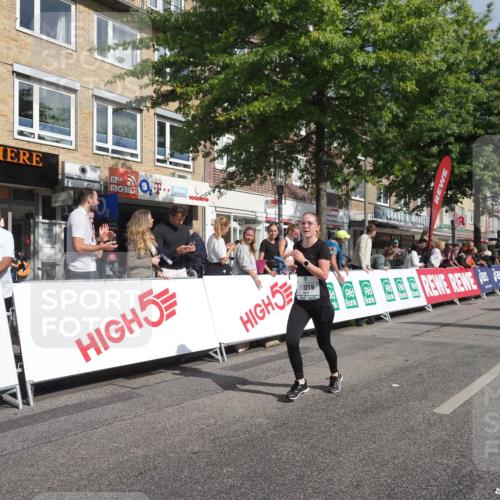 15.09.2024 - PSD Bank Halbmarathon Miley Keyser http://msf.ph/oto/7059149 15.09.2024 12:07:00 Ziel 796, 797, 1328, 1933, 2806, 2919, 3019 meine-sportfotos.de