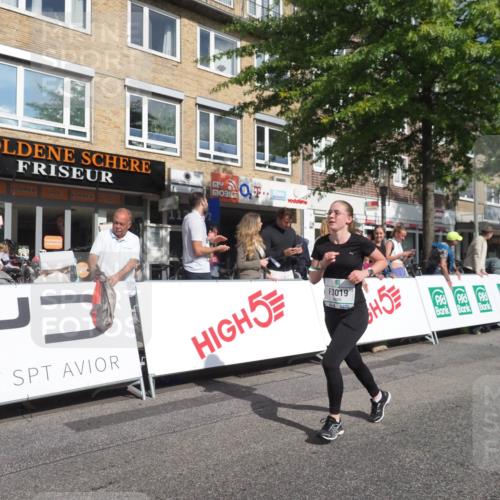 15.09.2024 - PSD Bank Halbmarathon Miley Keyser http://msf.ph/oto/7059159 15.09.2024 12:07:01 Ziel 796, 797, 1328, 1933, 2806, 2919, 3019 meine-sportfotos.de