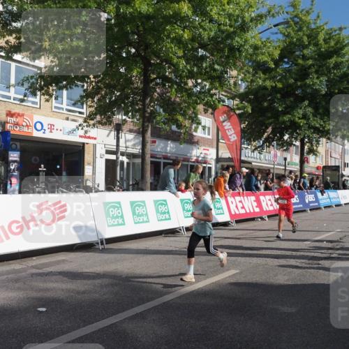 15.09.2024 - PSD Bank Halbmarathon Miley Keyser http://msf.ph/oto/7059161 15.09.2024 10:29:21 Ziel 5, 12, 47, 70, 85, 180, 194, 244, 254, 255, 271, 297 meine-sportfotos.de