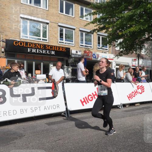 15.09.2024 - PSD Bank Halbmarathon Miley Keyser http://msf.ph/oto/7059167 15.09.2024 12:07:01 Ziel 796, 797, 1328, 1933, 2806, 2919, 3019 meine-sportfotos.de