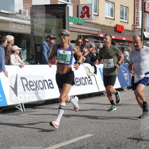 15.09.2024 - PSD Bank Halbmarathon Michael Strokosch http://msf.ph/oto/7059170 15.09.2024 11:39:01 Ziel 912, 1191, 1222, 1249, 2233, 2445, 2618, 2623 meine-sportfotos.de