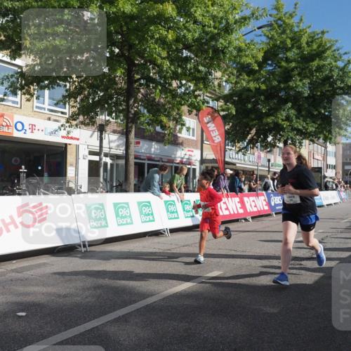15.09.2024 - PSD Bank Halbmarathon Miley Keyser http://msf.ph/oto/7059177 15.09.2024 10:29:22 Ziel 5, 12, 47, 70, 85, 111, 180, 194, 244, 254, 255, 271 meine-sportfotos.de