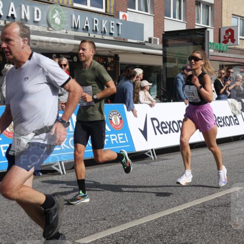 15.09.2024 - PSD Bank Halbmarathon Michael Strokosch http://msf.ph/oto/7059178 15.09.2024 11:39:03 Ziel 747, 912, 1191, 1222, 1249, 2233, 2445, 2618, 2623 meine-sportfotos.de