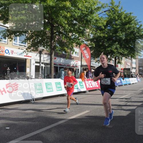 15.09.2024 - PSD Bank Halbmarathon Miley Keyser http://msf.ph/oto/7059185 15.09.2024 10:29:22 Ziel 5, 12, 47, 70, 85, 111, 180, 194, 244, 254, 255, 271 meine-sportfotos.de