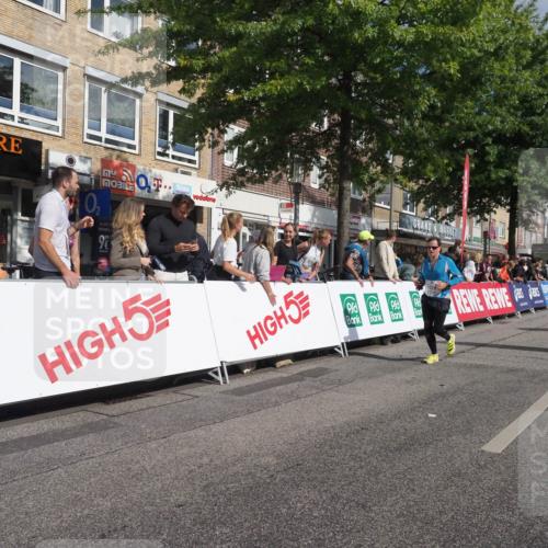 15.09.2024 - PSD Bank Halbmarathon Miley Keyser http://msf.ph/oto/7059187 15.09.2024 12:07:05 Ziel 796, 797, 1328, 1331, 1877, 1933, 2919, 2938, 3019, 3180, 3181 meine-sportfotos.de