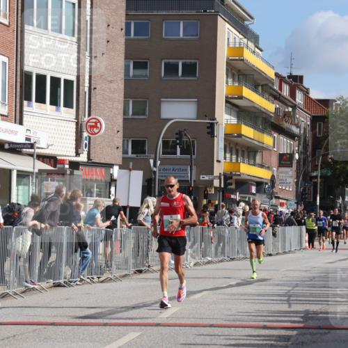 15.09.2024 - PSD Bank Halbmarathon Michael Strokosch http://msf.ph/oto/7059191 15.09.2024 11:39:06 Ziel 747, 778, 912, 1191, 1249, 2233, 2445, 2618 meine-sportfotos.de