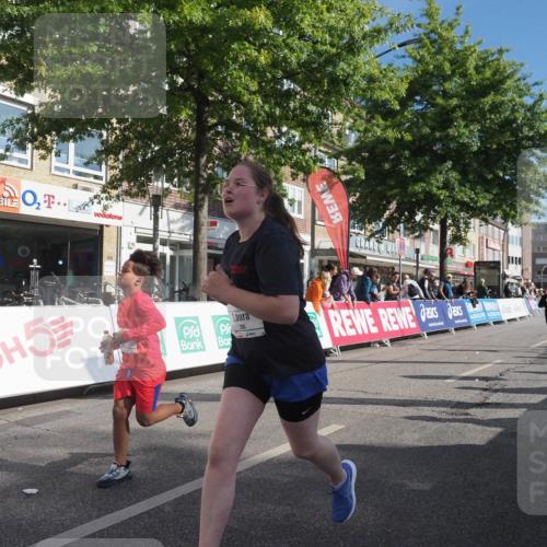 15.09.2024 - PSD Bank Halbmarathon Miley Keyser http://msf.ph/oto/7059194 15.09.2024 10:29:23 Ziel 5, 12, 47, 70, 85, 111, 180, 194, 244, 254, 255, 271 meine-sportfotos.de