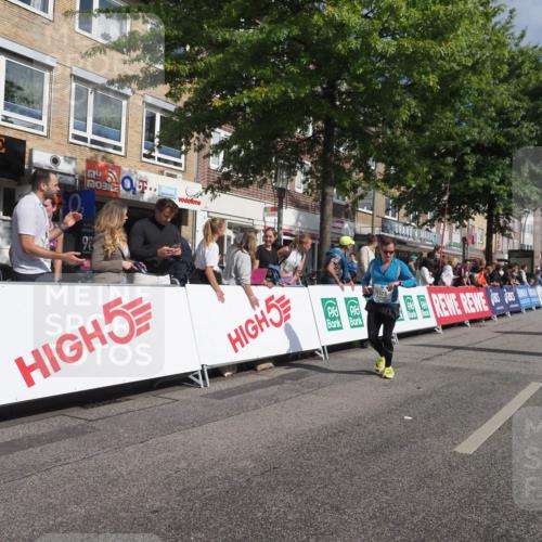 15.09.2024 - PSD Bank Halbmarathon Miley Keyser http://msf.ph/oto/7059200 15.09.2024 12:07:05 Ziel 796, 797, 1328, 1331, 1877, 1933, 2919, 2938, 3019, 3180, 3181 meine-sportfotos.de